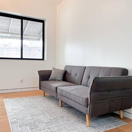 New Ample And Cozy One Bedroom Apt In Brooklyn At Rem-Casa New York Dış mekan fotoğraf